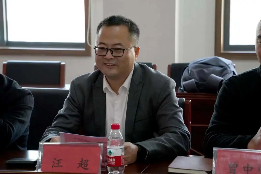 工业大型3d打印机厂家联泰科技与湖南工业职业技术学院完成签约揭牌仪式